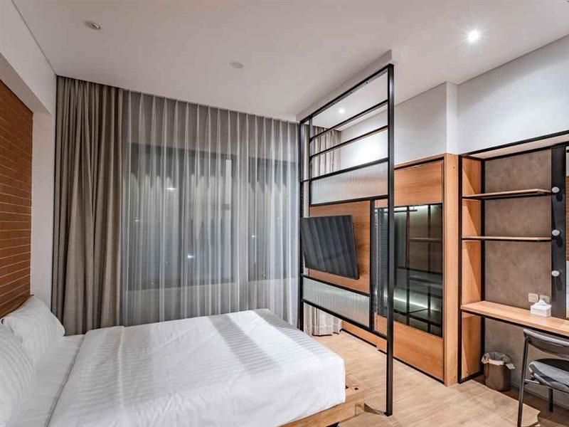 Loa Living Solo Baru Hotel Grogol ภายนอก รูปภาพ