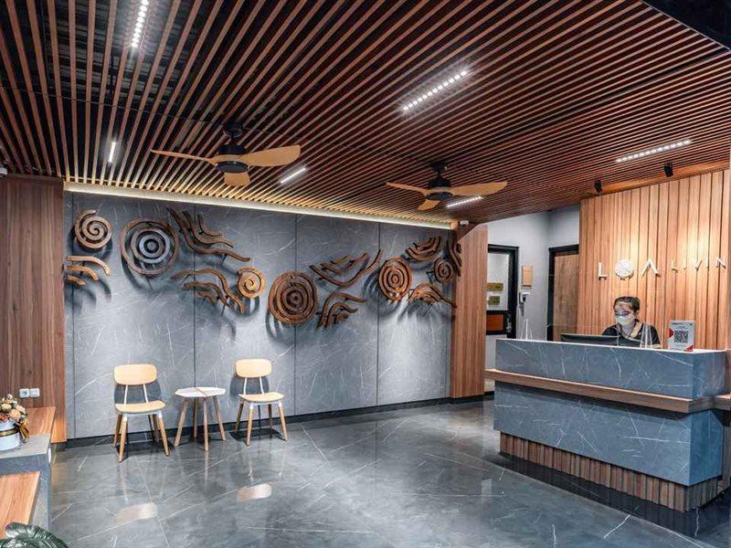 Loa Living Solo Baru Hotel Grogol ภายนอก รูปภาพ